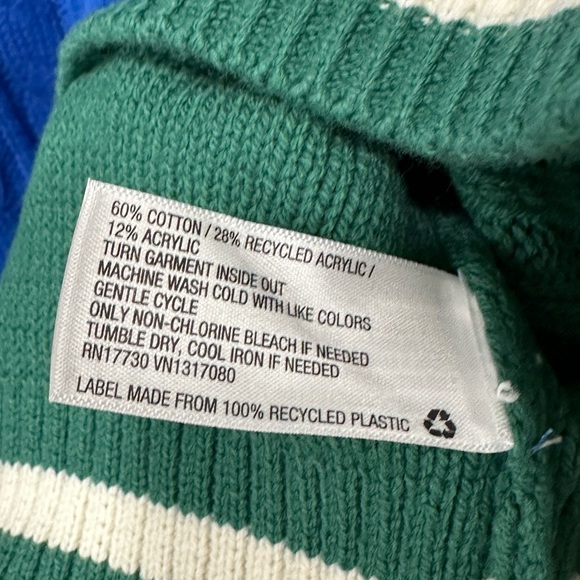 Wild fable Oversized Color Block V Neck Cable Knit Sweater Vest Medium - Picture 10 of 10